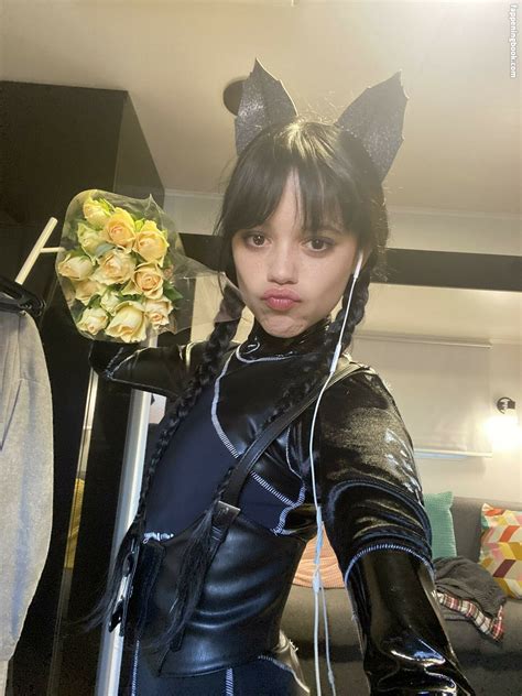 jenna ortega in the nude|Jenna Ortega Nude Photos & Videos